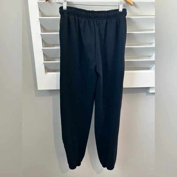 Alo Women's Yoga Accolade Sweatpants Black - XS - Picture 2 of 6